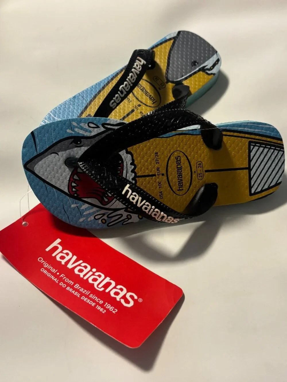 Brand New Havaiances - Shark Theme - Size 10C